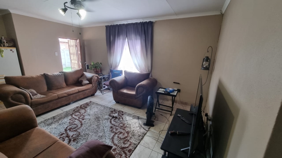 3 Bedroom Property for Sale in Waterval East North West